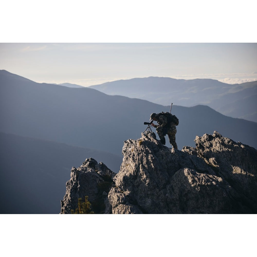 Zeiss CONQUEST Apia 20‑50×65 Angled